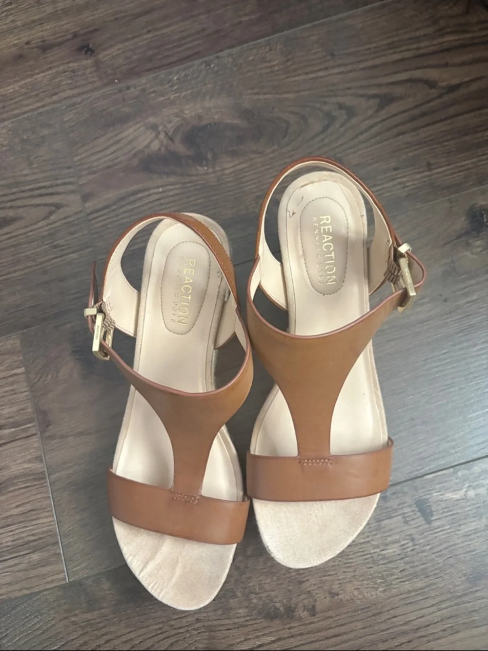 Kenneth Cole Reaction Card Wedge espadrille Sandals